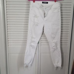White mid rise ripped express jeans